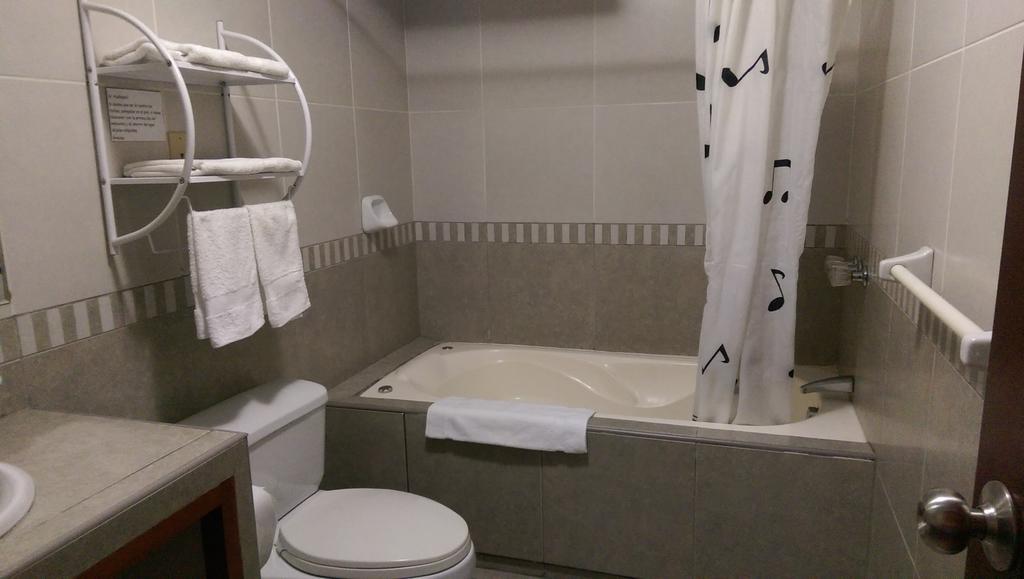 Hotel Presidente Трухільйо Екстер'єр фото